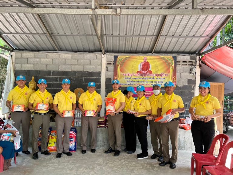 พ.ต.ท.สุพจน์ การุณวงษ์ สว.ตม.จว.ร้อยเอ็ด นำข้าราชการตำรวจในสังกัด เข้าร่วมกิจกรรมจิตอาสา “เราทำความ ดี ด้วยหัวใจ”